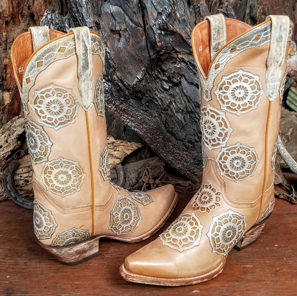 SOLD! Dan Post cowboy boots 7M - Picture 4 of 9
